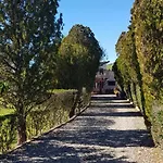 La Mandragola Relais Bed & Breakfast *